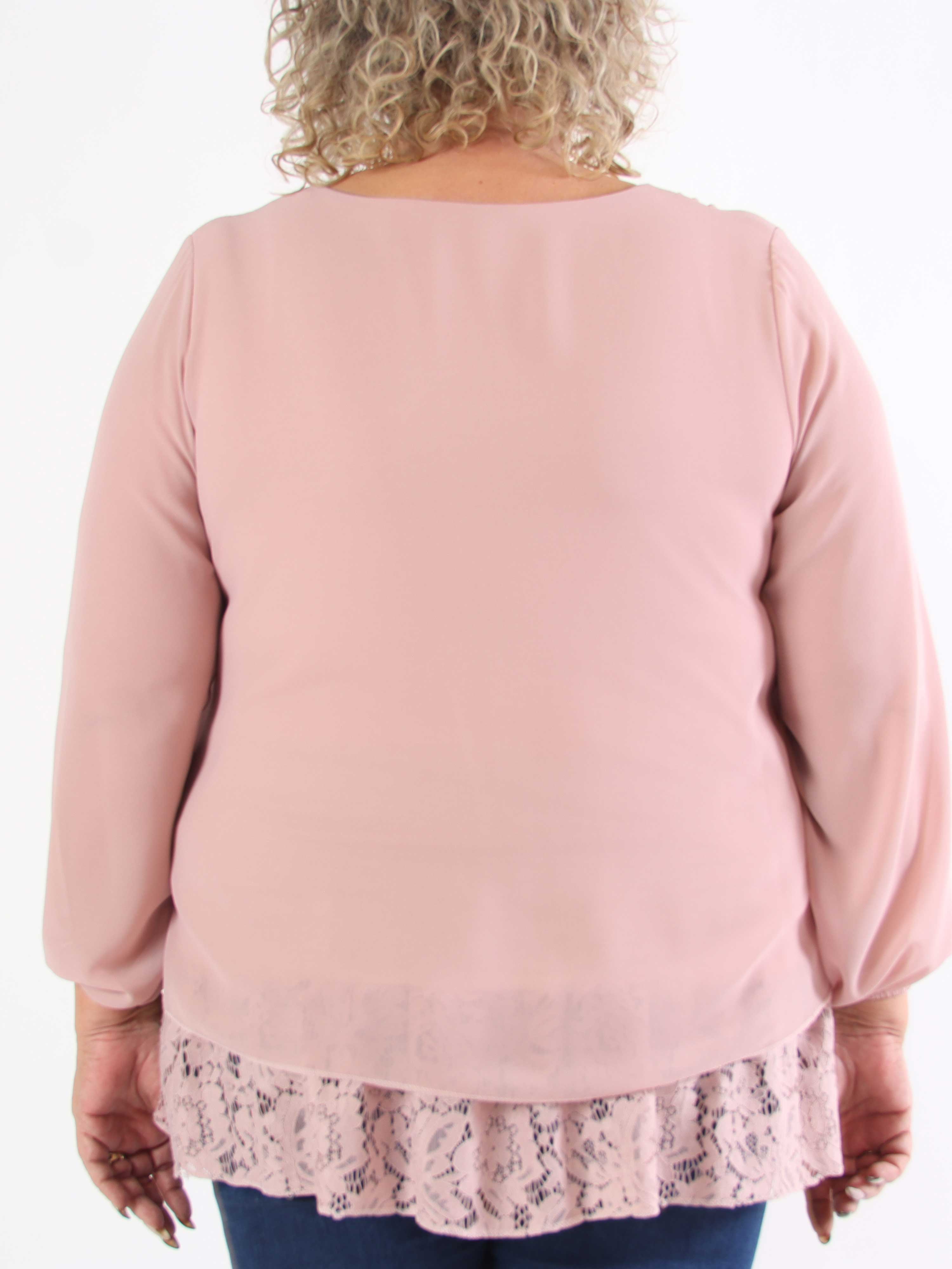 Luby Lace - Plus size-tunika i chiffong med spets i nederkant